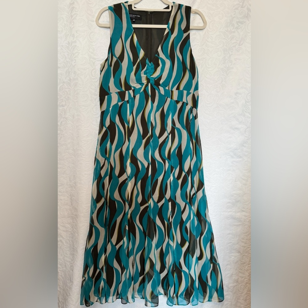 Sleeveless Silk Dress